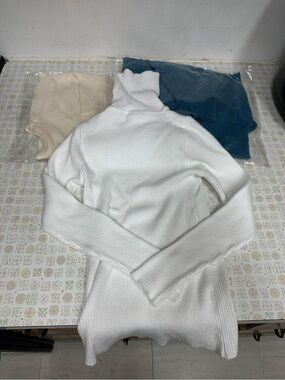 Ribbed Turtleneck Sweater 3 pack